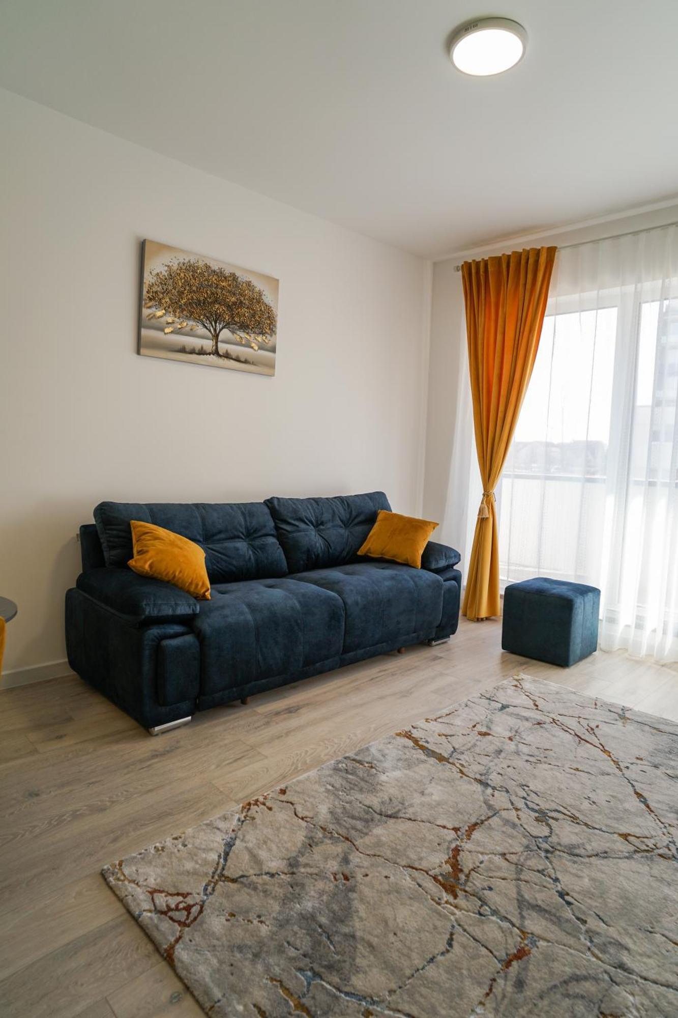 Mirandis Apartments - Comfort & Private Parking Near Coresi Mall Brassó Kültér fotó